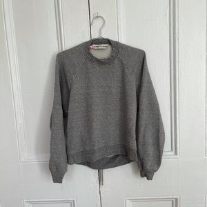 Sandy Liang Sweat-shirt w Cutout Back sz 4
